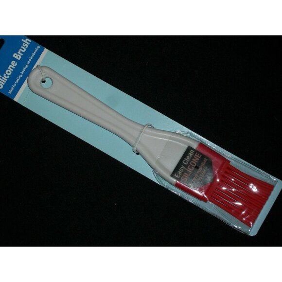Red Silicone Basting Brush Heat Resistant 500°F Bristles Kitchen Tool Baking BBQ - Picture 1 of 2